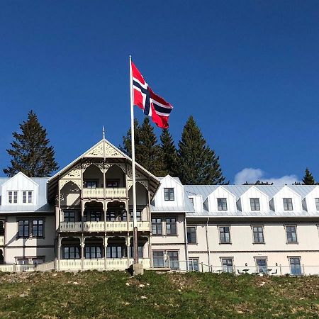 Hotell Eikerapen Gjestegard Aseral Fossdal Экстерьер фото